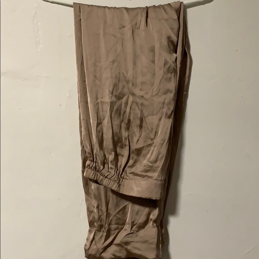 Two piece Pakistani Shalwar Kameez Dress - Picture 6 of 8